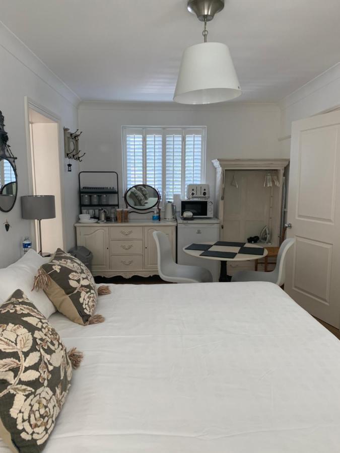Harford En-Suite Rooms Лімінгтон Екстер'єр фото